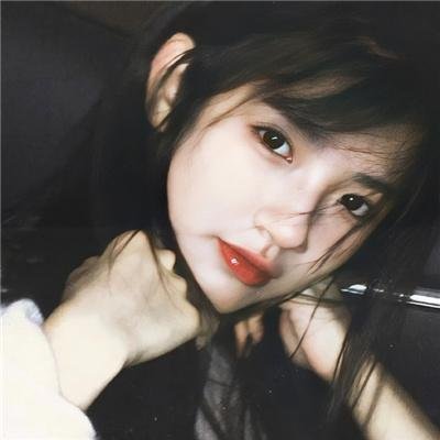 悄悄跟着我
